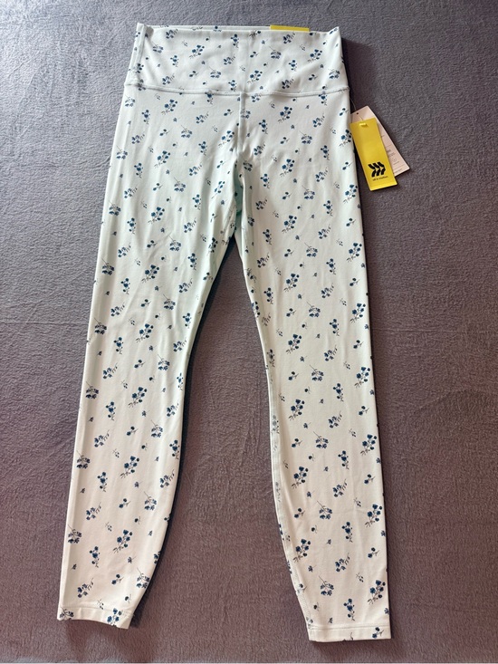 all in motion Pants - all in motion - Light Mint Floral Ultra High-Rise Everyday Soft Leggings